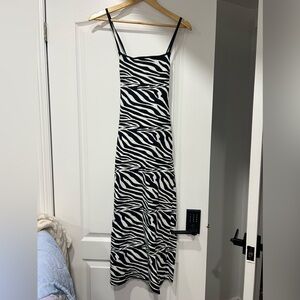 Zebra Zara dress never worn only tried on